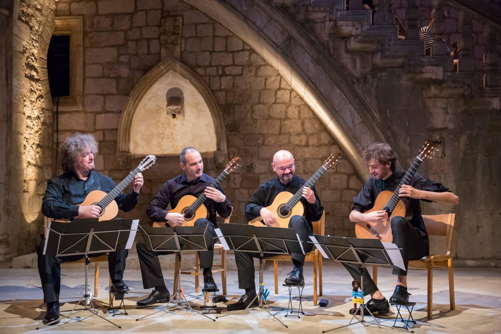 Back, Italian Mandolin Visit Bahrain